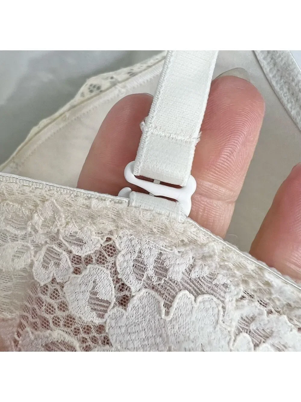 La Senza So Free full coverage cream lace front closure underwire bra 32 D - Picture 9 of 12